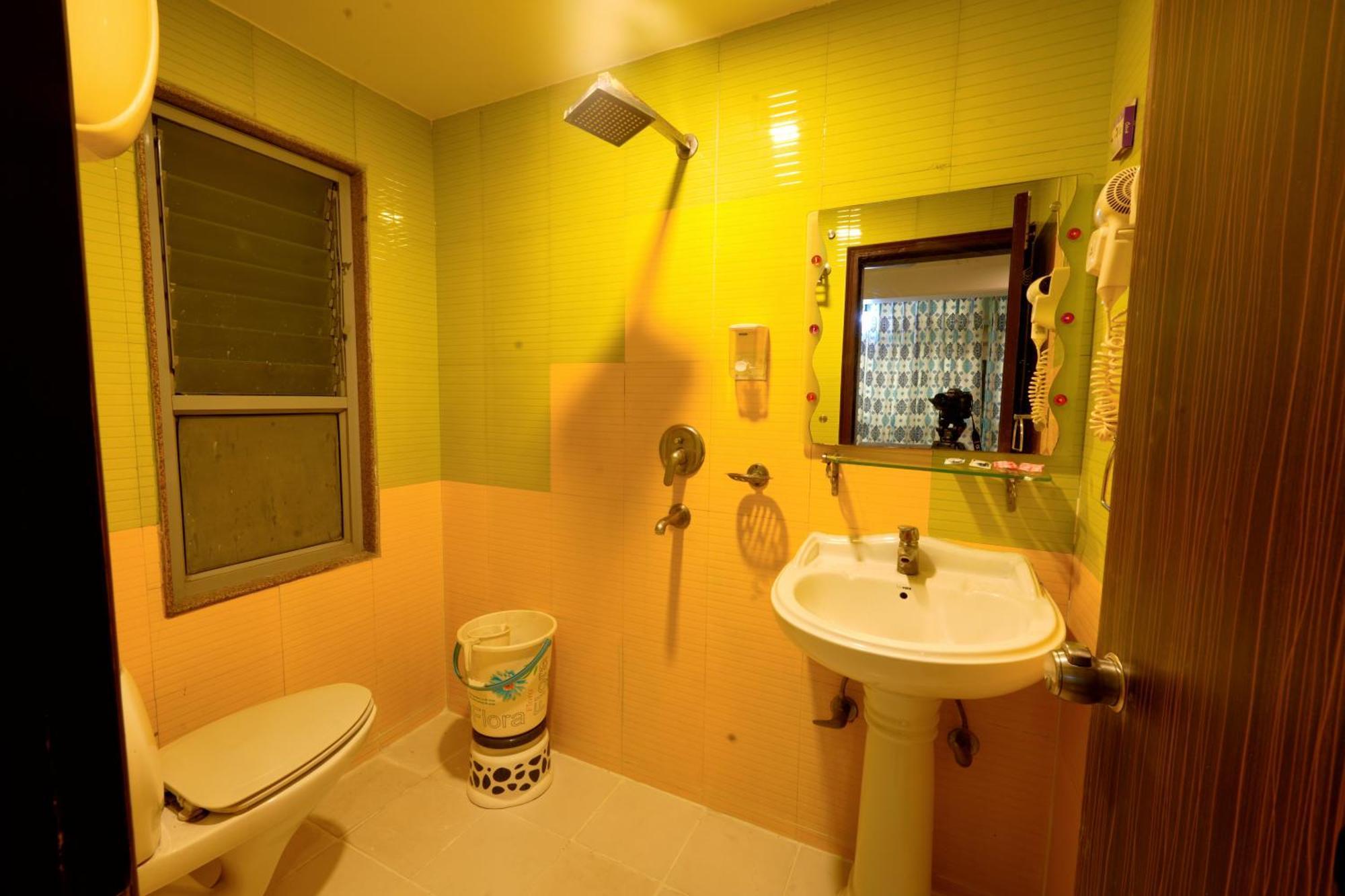Oppera Mahipalpur - Delhi Airport Hotel New Delhi